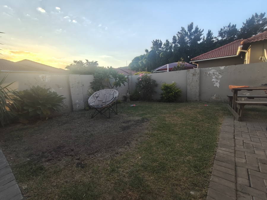 4 Bedroom Property for Sale in Waterval East North West